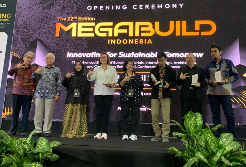 Wamenekraf: Produk Konstruksi Lokal Siap Bersaing di Pasar Global 1 MEGABUILD Indonesia