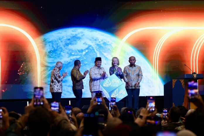 Presiden Prabowo hadiri pembukaan Konvensi dan Pameran Tahunan ke-49 Indonesian Petroleum Association (IPA) di Serpong (21//5). [astakom]