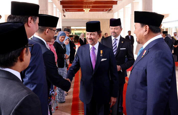 Presiden Prabowo Subianto tiba di Brunei Darussalam, Rabu (14/5). [Tim Media Presiden]