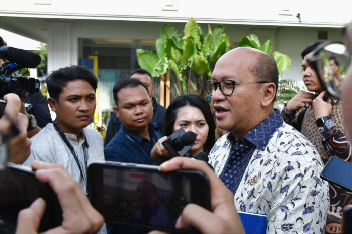 Menteri Rosan Roeslani