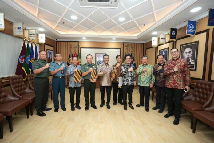 SInar Mas dan Kemhan