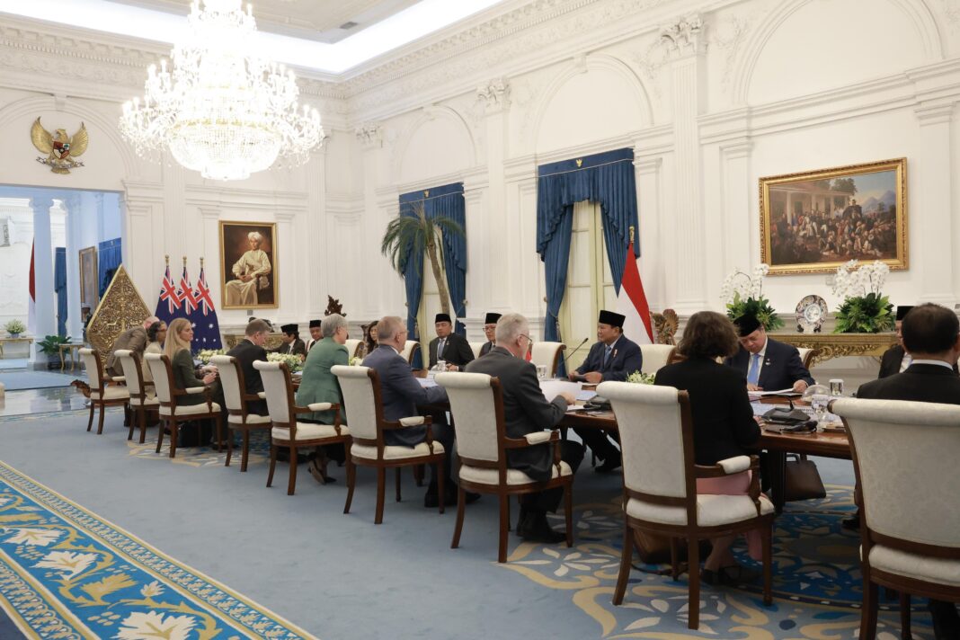 Presiden Prabowo mengadakan pertemuan dengan Perdana Menteri Australia Anthony Albanese, di Istana Merdeka, Jakarta, Kamis (15/5). [Tim Media Presiden]
