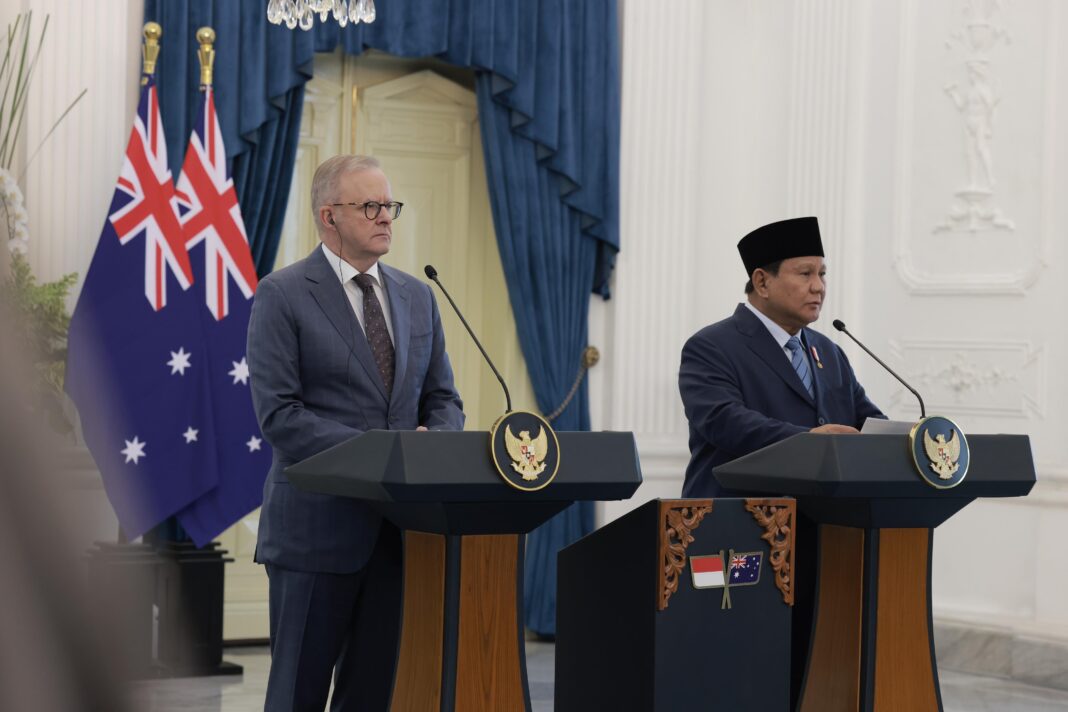 Presiden Prabowo mengadakan pertemuan dengan Perdana Menteri Australia Anthony Albanese, di Istana Merdeka, Jakarta, Kamis (15/5). [Tim Media Presiden]