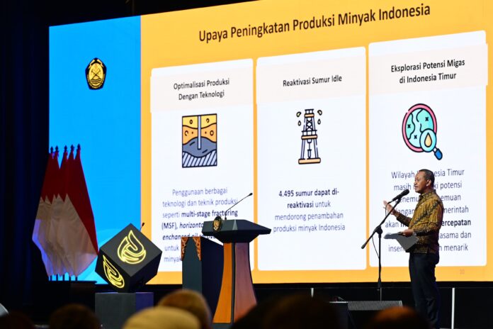 Pidato Bahlil pada Peresmian Pembukaan Konvensi dan Pameran Indonesian Petroleum Association (IPA Convex) ke-49 2025, di ICE BSD Tangerang, Rabu (21/5). [astakom / ESDM]