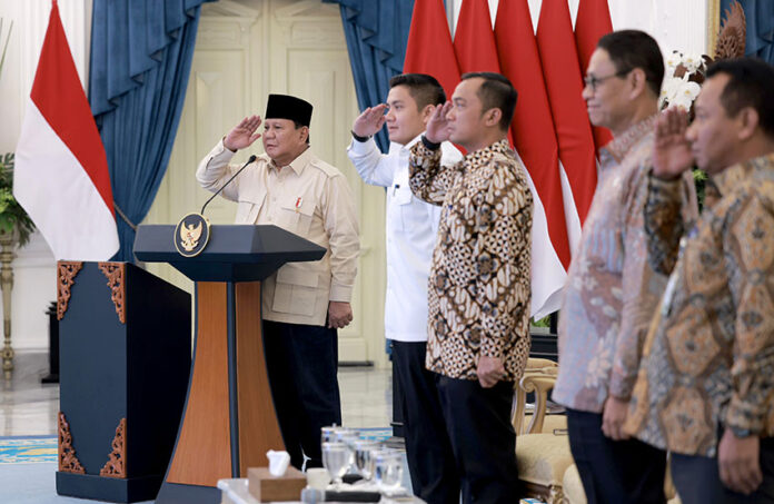 Presiden Prabowo Subianto meresmikan produksi perdana Lapangan Minyak Forel dan Terubuk di Kepulauan Natuna, Provinsi Kepulauan Riau, Jumat (16/5). [Tim Media Presiden]