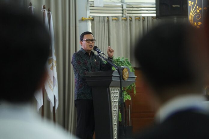 Pesan Menteri Karding ke 306 Pekerja Migran Indonesia yang akan Bekerja ke Jepang: Upaya Perbaiki Taraf Hidup dan Buka Masa Depan Lebih Baik. [astakom / B2PMI]