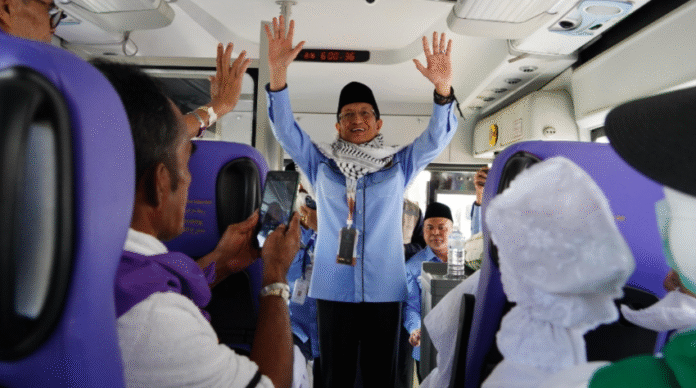 Menag Sapa Jemaah Haji