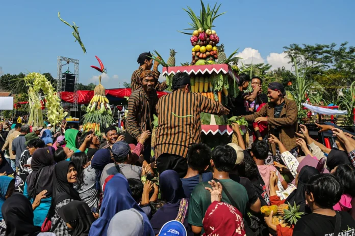 Apitan Semarang . [astakom / Antara]