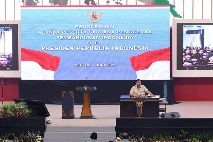 Presiden Prabowo Subianto memberikan pengarahan langsung kepada para SPPI di Sentul, Jawa Barat, Rabu (4/6). [Tim Media Presiden]