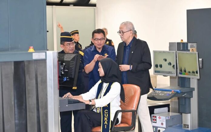 Wamenkeu Anggito Abimanyu