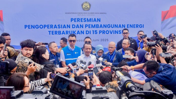 Bahlil dalam acara Peresmian Pengoperasian dan Pembangunan Proyek Energi Terbarukan di 15 Provinsi serta Peningkatan Produksi Minyak 30 Ribu Barel Blok Cepu, Kamis (26/6) di Bondowoso, Jawa Timur. [astakom / ESDM]