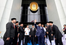 Presiden Prabowo menghadiri pengukuhan 1.451 hakim Mahkamah Agung (MA), di Gedung Mahkamah Agung, Kamis, (12/6). [Tim Media Presiden]