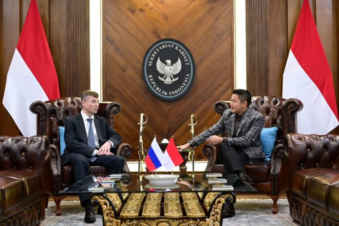 Seskab Teddy Terima Kunjungan Dubes Federasi Rusia untuk RI