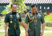 Panglima TNI Jenderal TNI Agus Subiyanto memimpin HLC ke-5  Indonesia - Brunei, di Jakarta, Jumat (13/6). [astakom/Pen TNI]