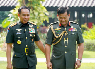 Panglima TNI Jenderal TNI Agus Subiyanto memimpin HLC ke-5  Indonesia - Brunei, di Jakarta, Jumat (13/6). [astakom/Pen TNI]