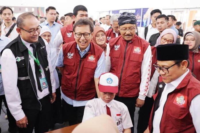 Cek Kesehatan Gratis Hadirkan Kesehatan Menyeluruh di Sekolah. [astakom / Kemenkes]