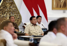 Presiden Prabowo gelar Rapat Terbatas di Kompleks Istana Kepresidenan, Jakarta, Selasa (22/7). [astakom/Tim Media Presiden]