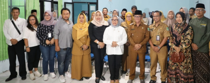 Menteri Pemberdayaan Perempuan dan Perlindungan Anak (PPPA), Arifah Fauzi dialog bersama Pemerintah Kabupaten Pasuruan dan para pemangku kepentingan. [astakom / KemenPPPA]