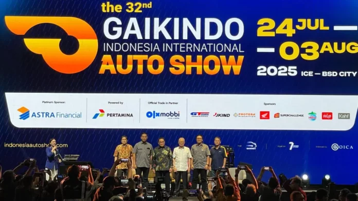 GIIAS 2025 mengusung tema “Empowering the Future”. [astakom / GIIAS]