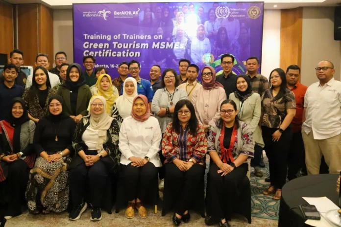Kemenpar Berkolaborasi dengan ILO Dorong Transisi Pariwisata Hijau bagi UMKM. [astakom / Kemenpar]