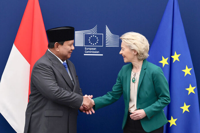 Presiden Prabowo bertemu Presiden Komisi Eropa Ursula von der Leyen, di Gedung Berlaymont, Brussel, Belgia, Minggu (13/7). [Tim Media Presiden]