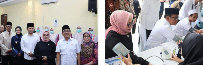 Menteri PPPA, Arifah Fauzi mendampingi Menko PMK, Pratikno meninjau program Pemeriksaan Kesehatan Gratis (PKG) di Pondok Pesantren Lirboyo Kota Kediri dan Pondok Pesantren Al-Falah Ploso Kabupaten Kediri, Provinsi Jawa Timur, pada Minggu (13/7). [astakom / Kemen PPPA]