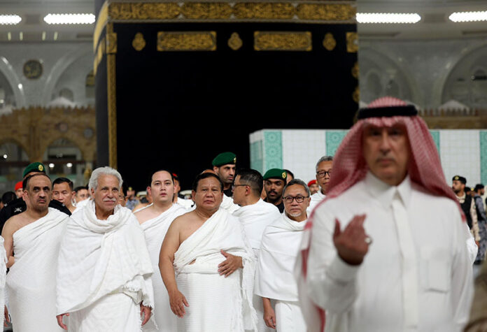 Presiden Prabowo melaksanakan ibadah Umrah, di Mekkah, Arab Saudi, Kamis (3/7). [Tim Media Presiden]