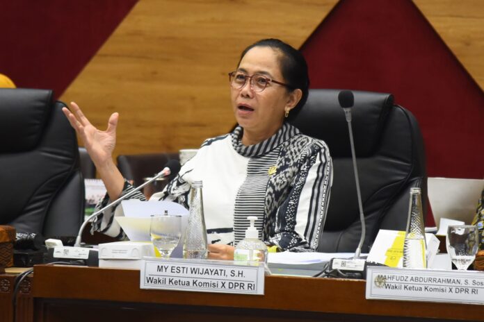 Wakil Ketua Komisi X DPR RI MY Esti Wijayati. [astakom / DPR]