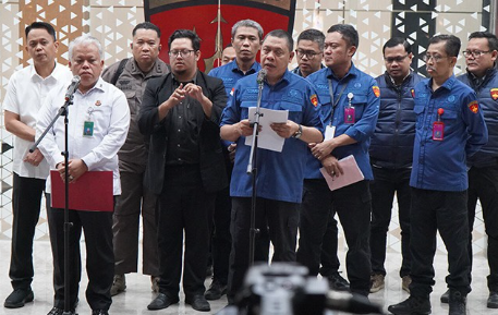 Kejaksaan Agung (Kejagung) RI kembali menetapkan 9 tersangka baru dalam kasus korupsi Pertamina. [astakom / Kejagung]