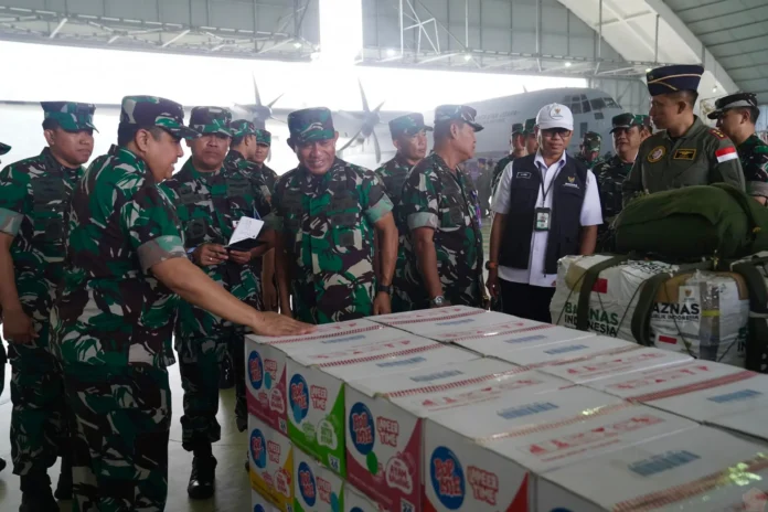 Satuan Tugas (Satgas) Garuda Merah Putih II siap bernagkat dalam misi bantuan kemanusiaan ke Gaza, pada Selasa (12/8). [Sumber: Puspen TNI]