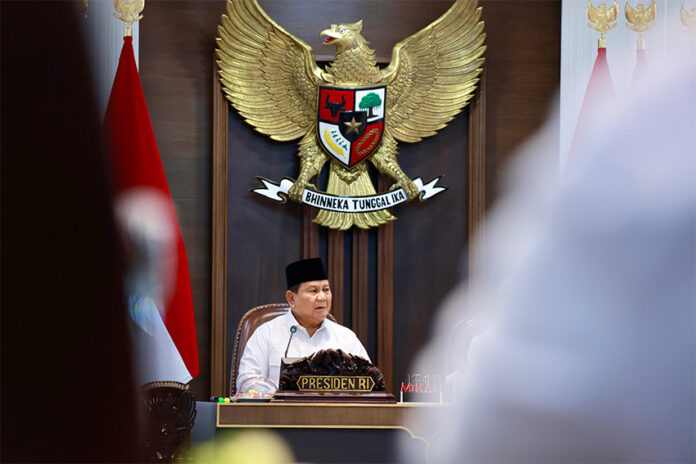 Presiden Prabowo memimpin Sidang Kabinet Paripurna ke-8, di Istana Kepresidenan, Jakarta, Rabu (6/8). [Tim Media Presiden]