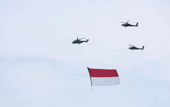 Gladi bersih upacara Peringatan Detik-Detik Proklamasi Kemerdekaan RI, di halaman Istana Merdeka, Jakarta, Kamis (14/8).