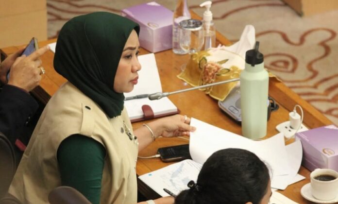 Ratna Juwita Sari