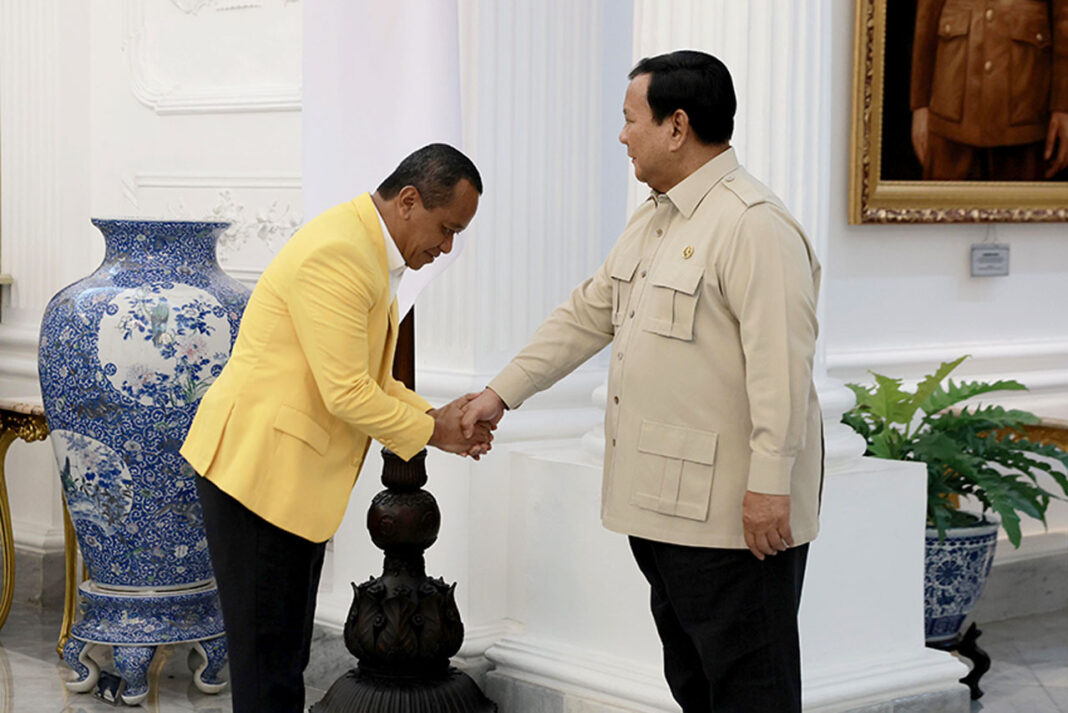 Dewan Pengurus Pusat (DPP) Partai Golkar, menyambangi Istana Kepresidenan, di Jakarta, Rabu (27/8).