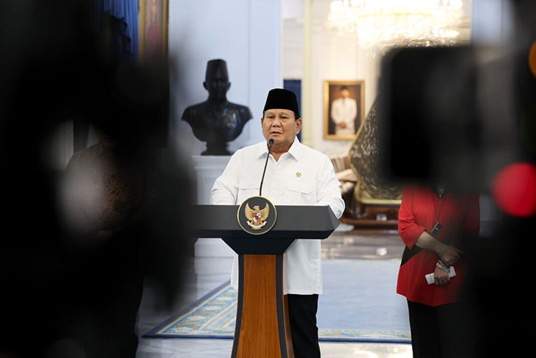 Presiden Prabowo Subianto memberikan keterangan pers, di Istana Merdeka, Jakarta, Minggu (31/8).