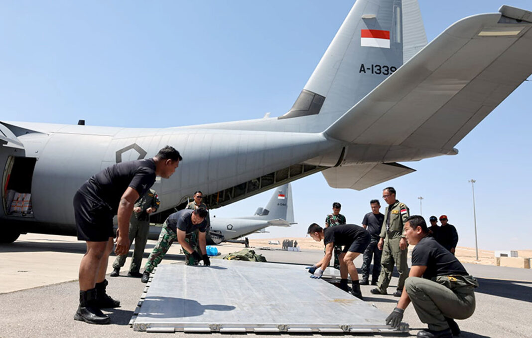 Satgas Garuda Merah Putih II siap menyalurkan bantuan bagi warga Gaza yang terdampak konflik.