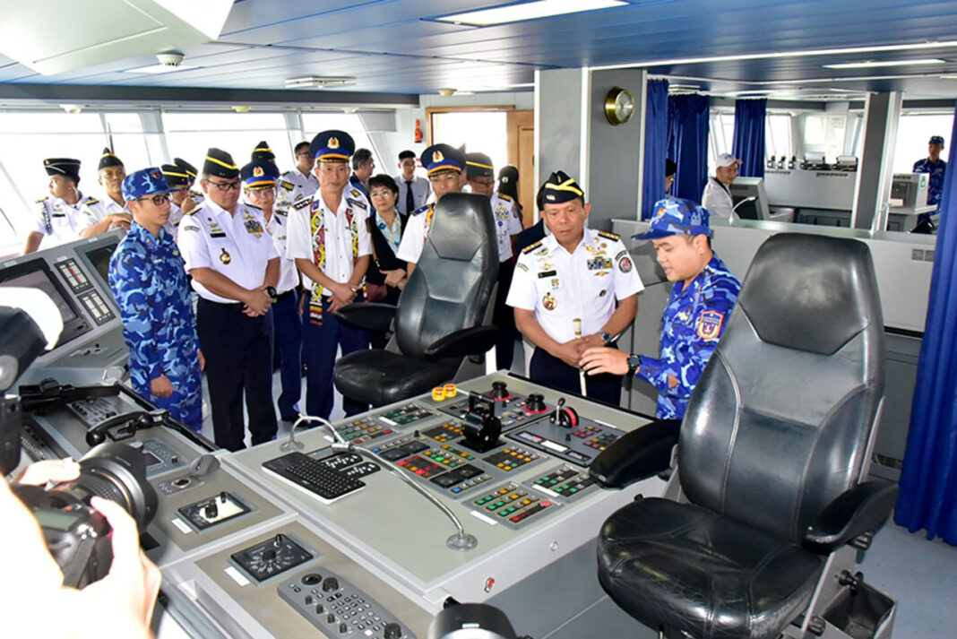 Kedatangan kapal Vietnam Coast Guard (VCG) CSB 8001, di Dermaga Nusantara 01, Tanjung Priok, Jakarta, Senin (25/8).