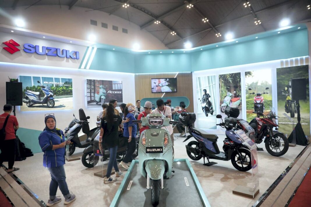 Pameran Indonesia Motorcycle Show (IMOS) 2025 di Indonesia Convention Exhibition (ICE) BSD, Serpong, Kabupaten Tangerang, Banten, Rabu (24/9).