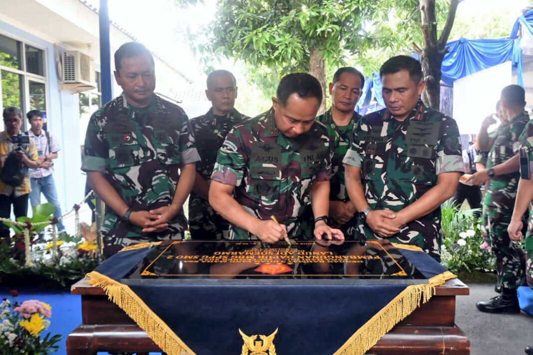 Peresmian 339 Sentra Penyediaan Pangan dan Gizi (SPPG) TNI di Lanud Adi Soemarmo, Karanganyar, Jawa Tengah, Jumat (26/9).
