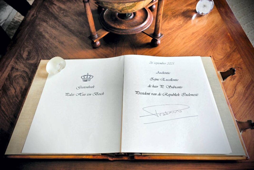 Presiden Prabowo Subianto menemui Raja Belanda Willem-Alexander, di Istana Huis ten Bosch, Belanda, Jumat (26/9).