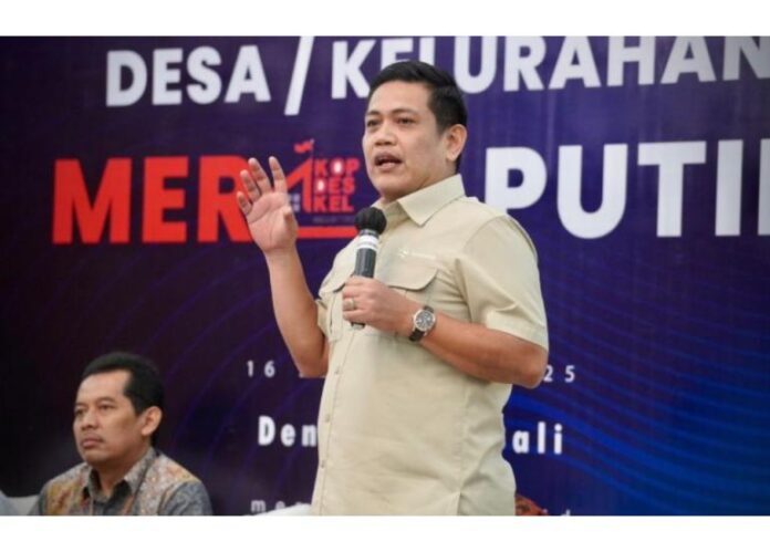 Deputi Kemenkop Panel Barus