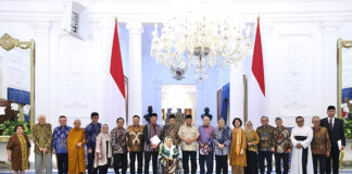 Tokoh Gerakan Nurani Bangsa (GNB) bertemu Presiden Prabowo Subianto, di Kompleks Istana Kepresidenan, Jakarta, Kamis (11/9).