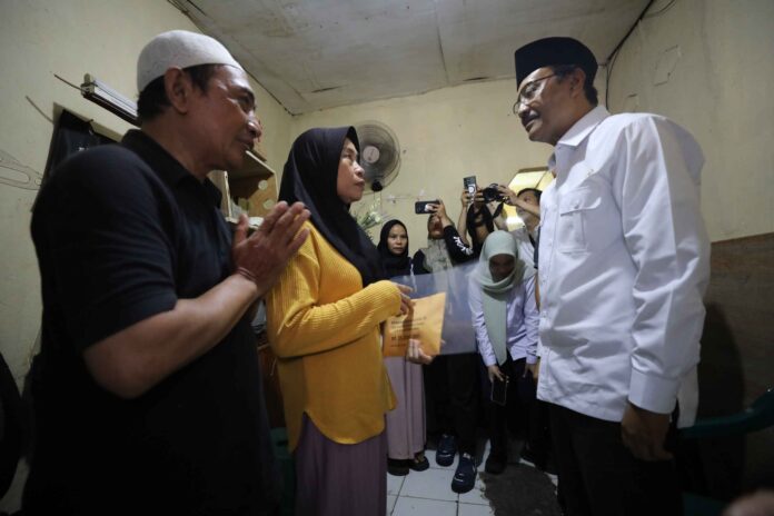 Gus Ipul Berkunjung ke keluarga Affan