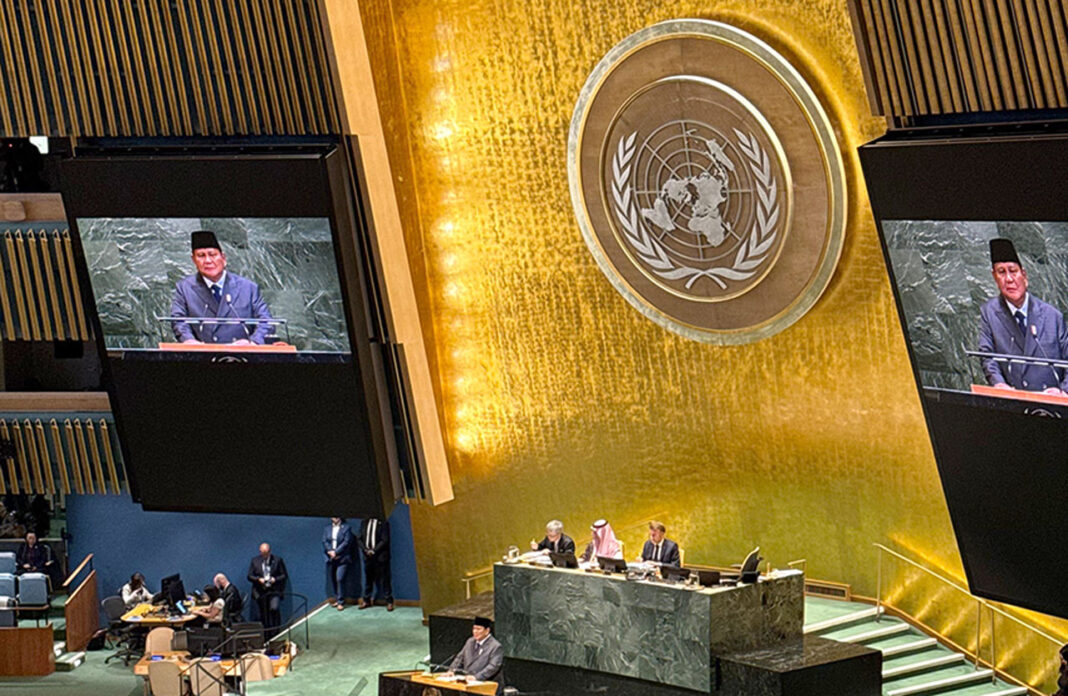 Presiden Prabowo Subianto menyampaikan pidato di Sidang Majelis Umum ke-80 Perserikatan Bangsa-Bangsa (PBB), di Markas Besar PBB, New York, Selasa (23/9).