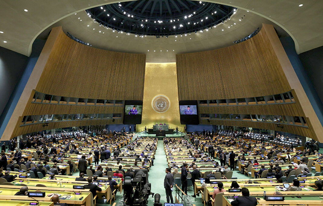 Presiden Prabowo Subianto menyampaikan pidato dalam Sidang Majelis Umum ke-80 Perserikatan Bangsa-Bangsa (PBB), di New York, Amerika Serikat, Selasa (23/9).