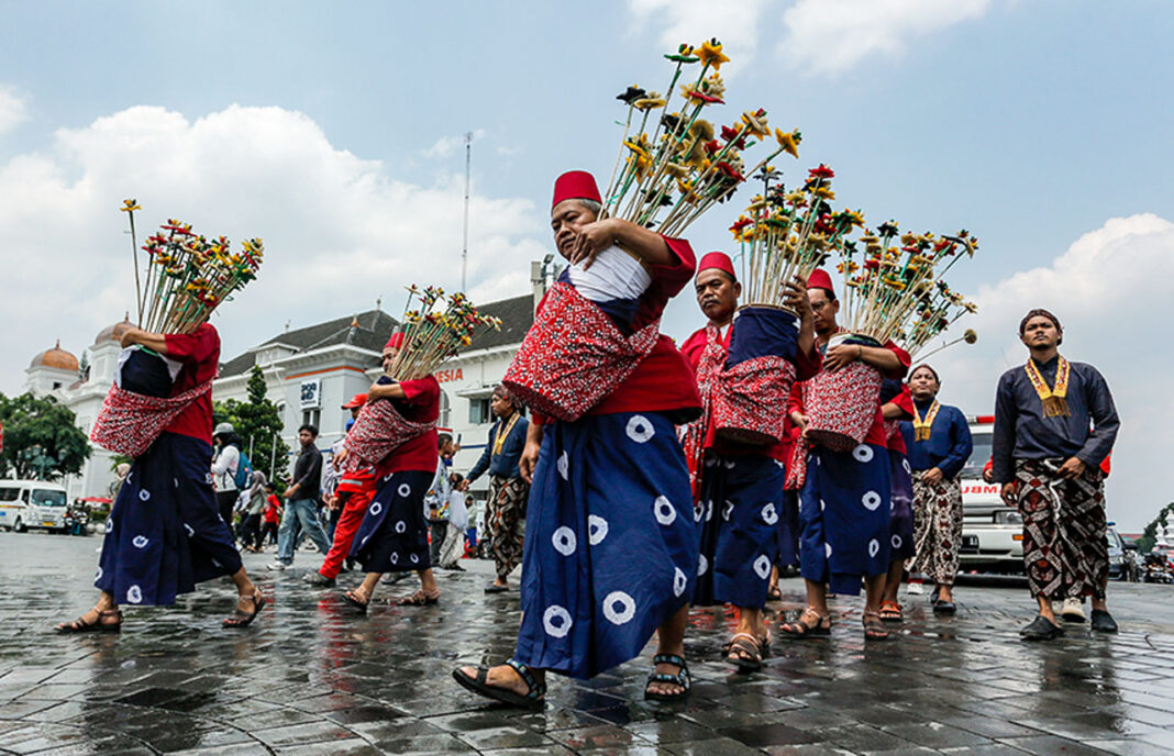 Garebeg Mulud Dal 1959, di kawasan Masjid Gedhe Kauman, Yogyakarta, Jumat (5/9).