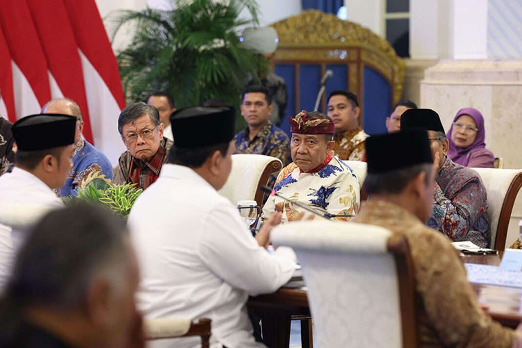 Presiden Prabowo Subianto bersilaturahmi dengan sejumlah Tokoh Lintas Agama, di Istana Negara, Senin (1/9).