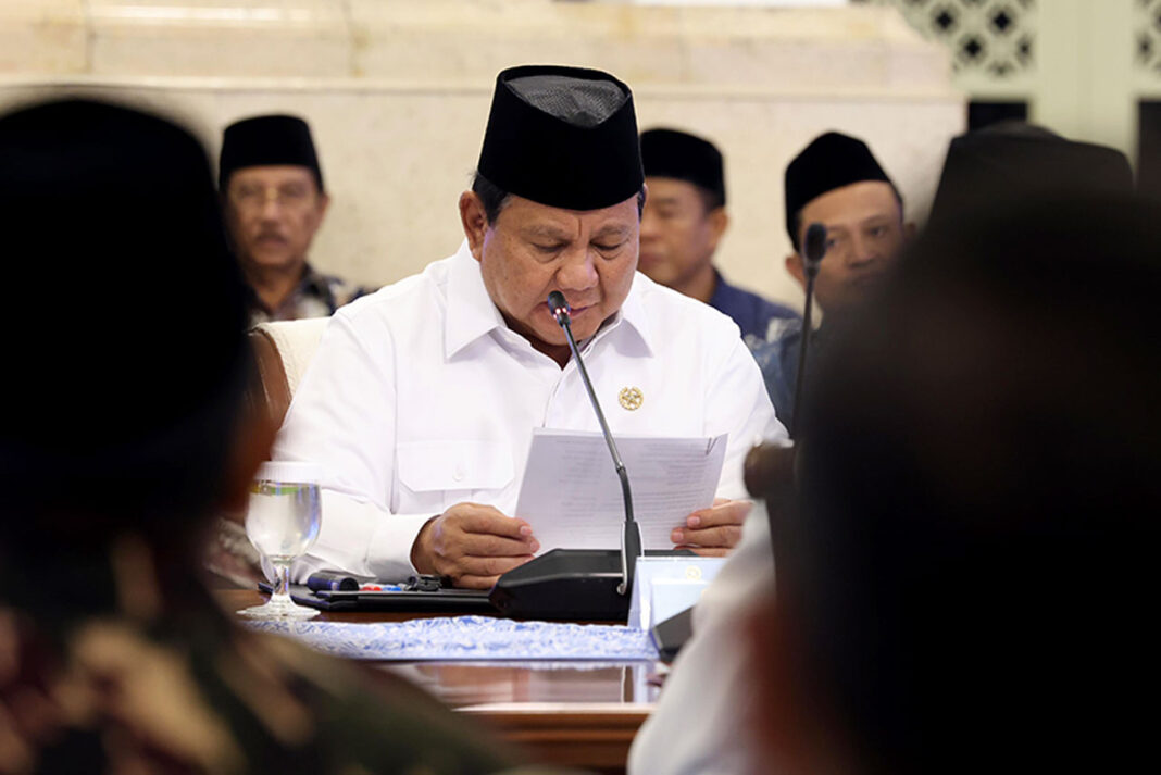 Presiden Prabowo Subianto bersilaturahmi dengan sejumlah Tokoh Lintas Agama, di Istana Negara, Senin (1/9).