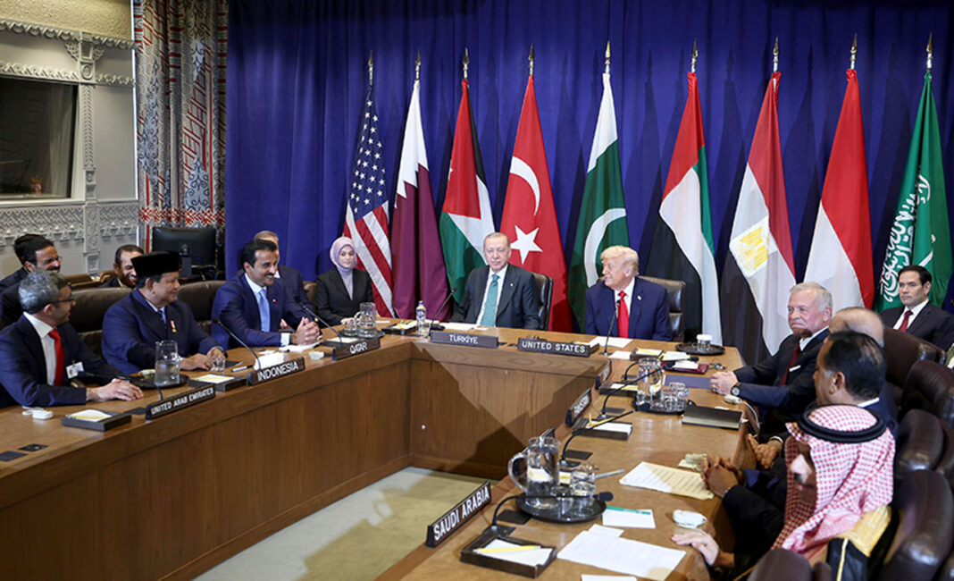 Presiden Prabowo Subianto menghadiri pertemuan Multilateral antara Presiden Amerika Serikat Donald Trump dengan pemimpin negara Muslim, di New York, Amerika Serikat, Selasa (23/9).
