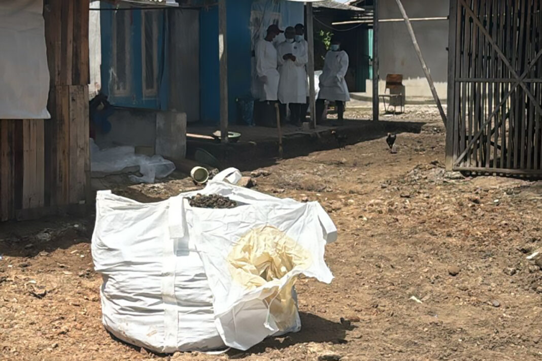 Satgas Percepat Cegah Meluasnya Radiasi Cs-137 di Cikande Satuan Tugas (Satgas) Penanganan Cesium 137 (Cs-137) terus mempercepat kegiatan mitigasi dan penanganan kontaminasi radioaktif di kawasan industri dan pemukiman di Cikande, Kabupaten Serang, Banten, Kamis (30/10).